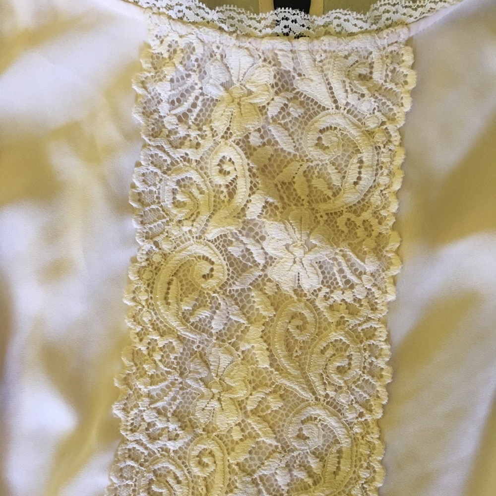 Lace Tank - Picture 2 of 3